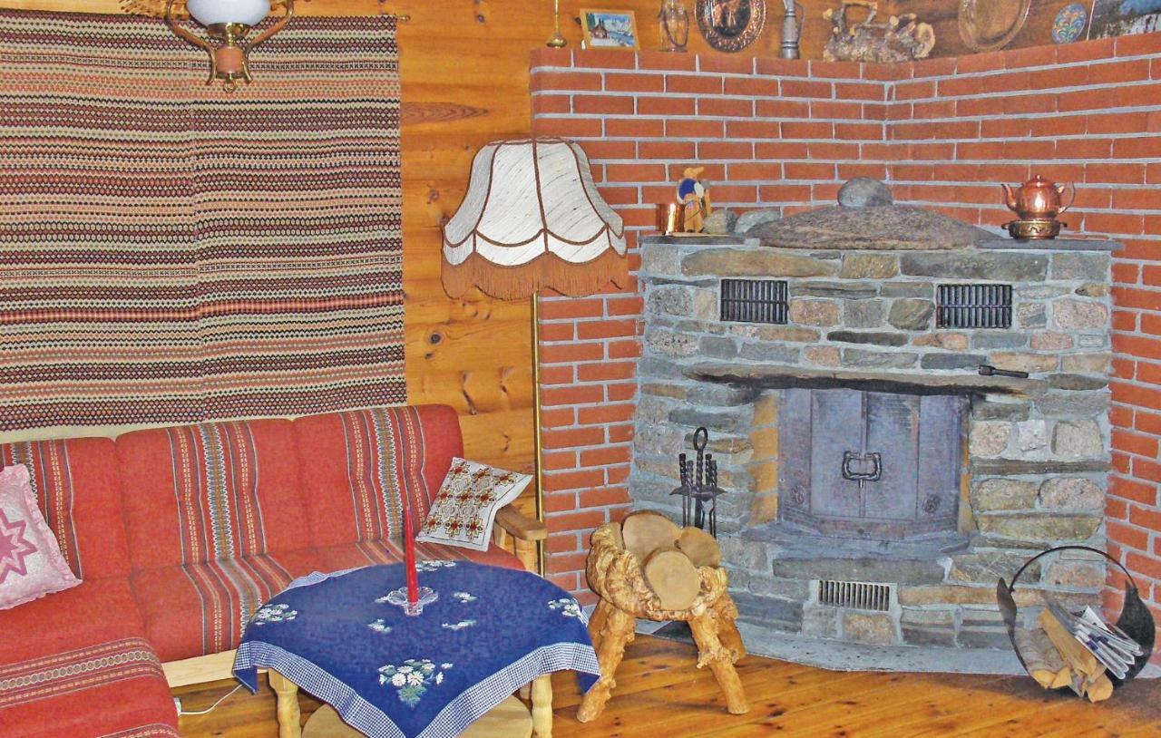 Cozy Home In Fjaerland With House A Mountain View المظهر الخارجي الصورة